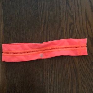 Lululemon headband
